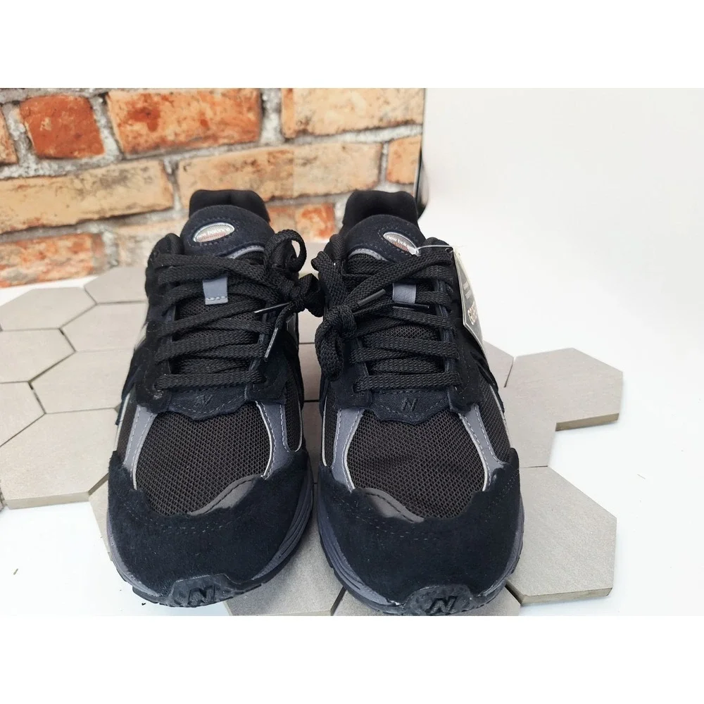 New Balance Men's Sz 7 U2002DXV1 Black Protection Pack GORE-TEX 2002R Waterproof